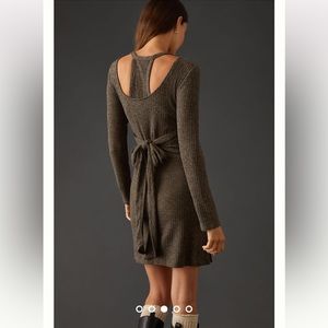 ANTHROPOLOGIE NWT Daily Practice Two-Piece
Top and Dress Set Size S.